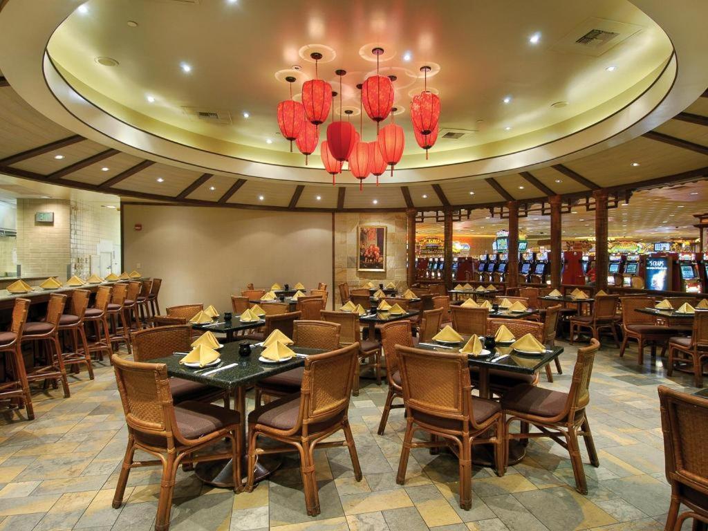 Gold Coast Hotel And Casino Лас-Вегас Экстерьер фото